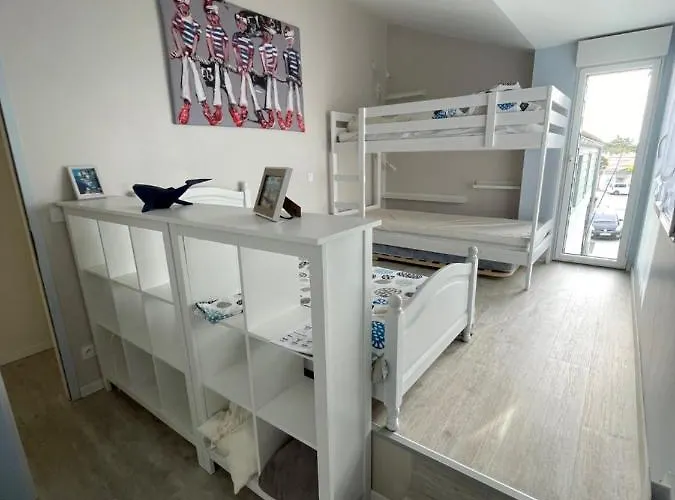 Vakantiehuis Ideal Famille, Maison Neuve Climatisee A 7 Mn A Pieds Minimes *