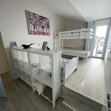 Dom wakacyjny Ideal Famille, Maison Neuve Climatisee A 7 Mn A Pieds Minimes *