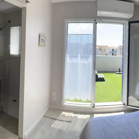 Dom wakacyjny Ideal Famille, Maison Neuve Climatisee A 7 Mn A Pieds Minimes